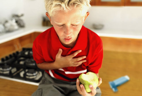 photolibrary_rf_photo_of_child_having_allergic_reaction.jpg